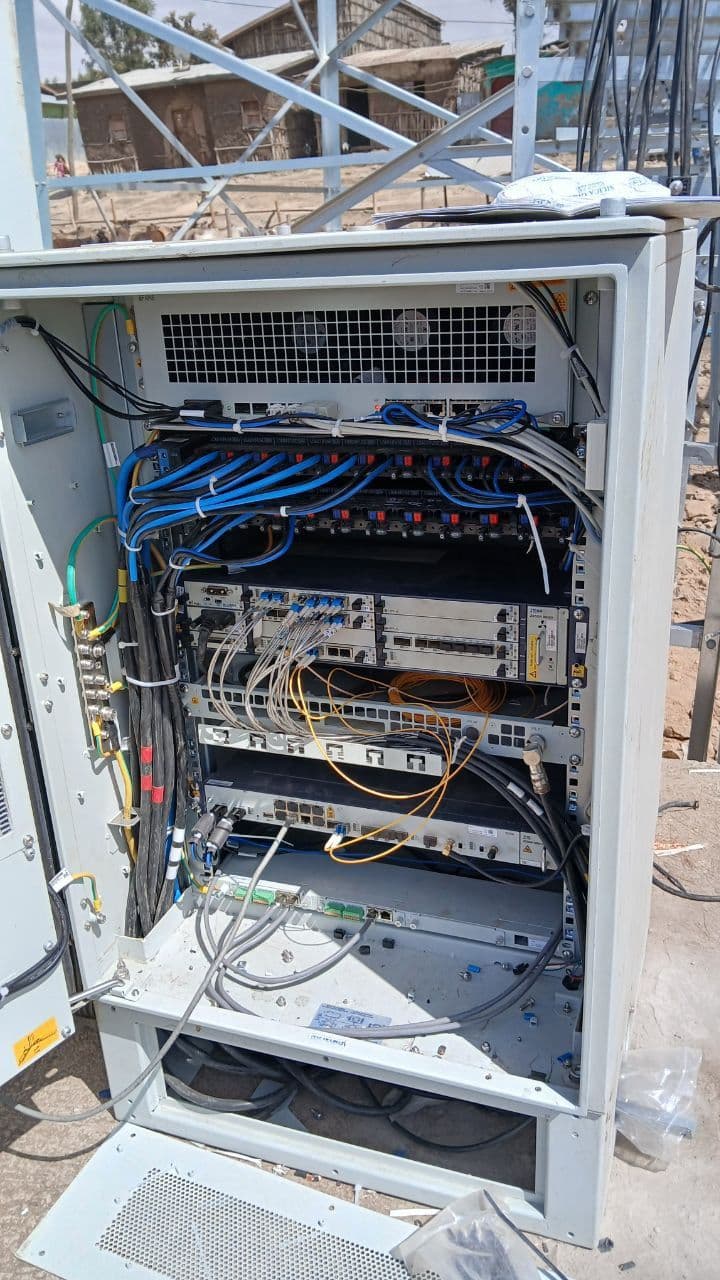 Rack cabling - transmission gear patched